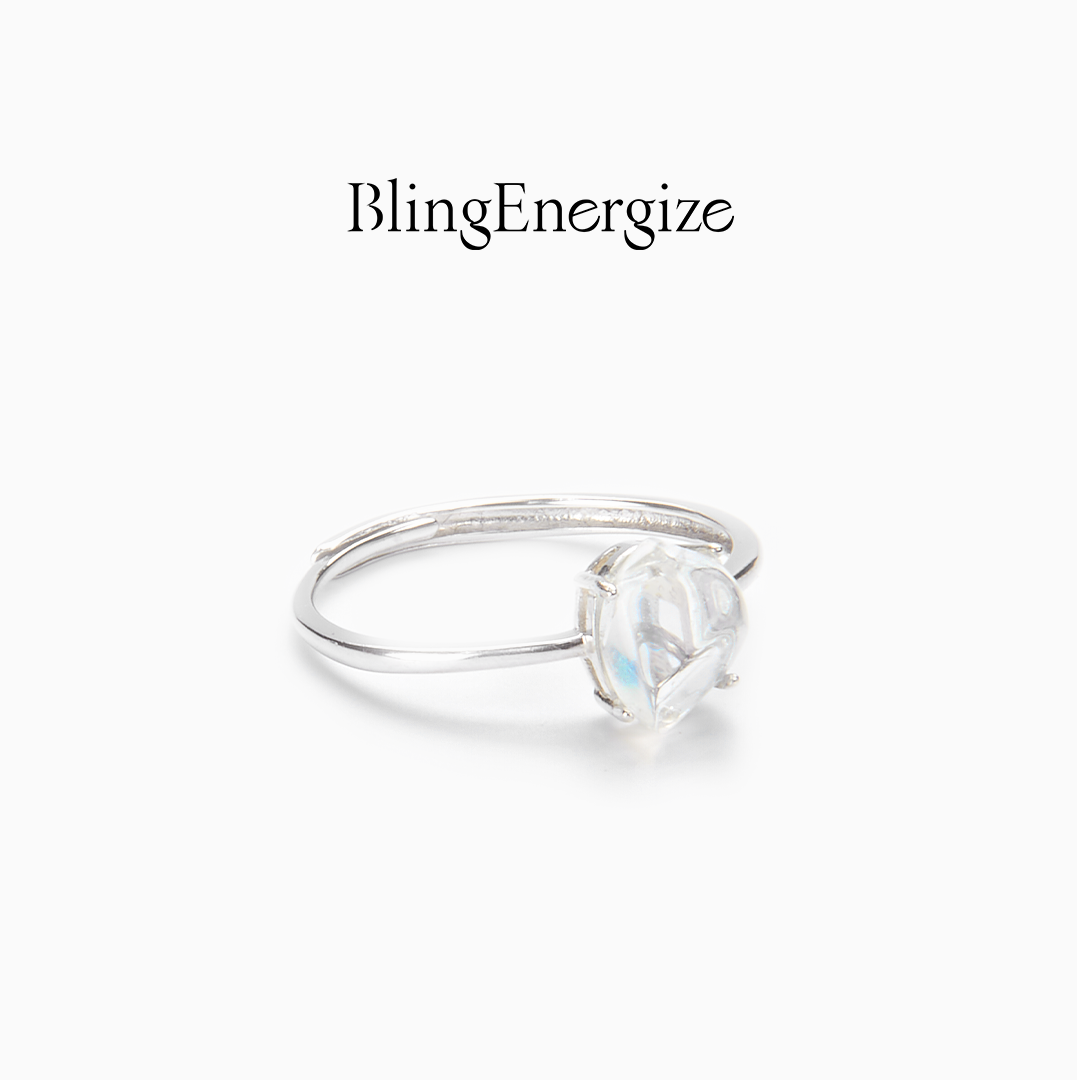 rings-madagascar-raw-moonstone-ring-intuition-blingenergize